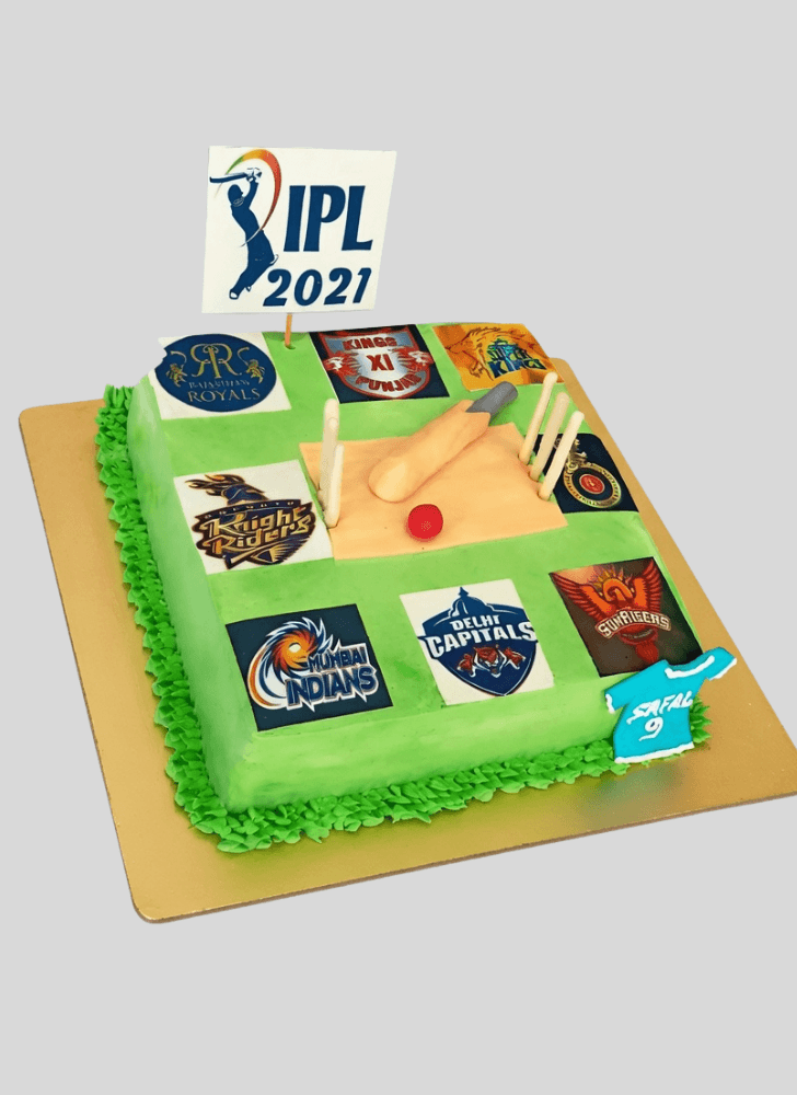 Delicate IPL Cake
