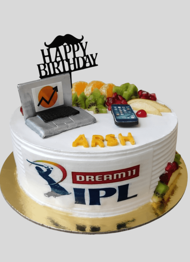 Fascinating IPL Cake