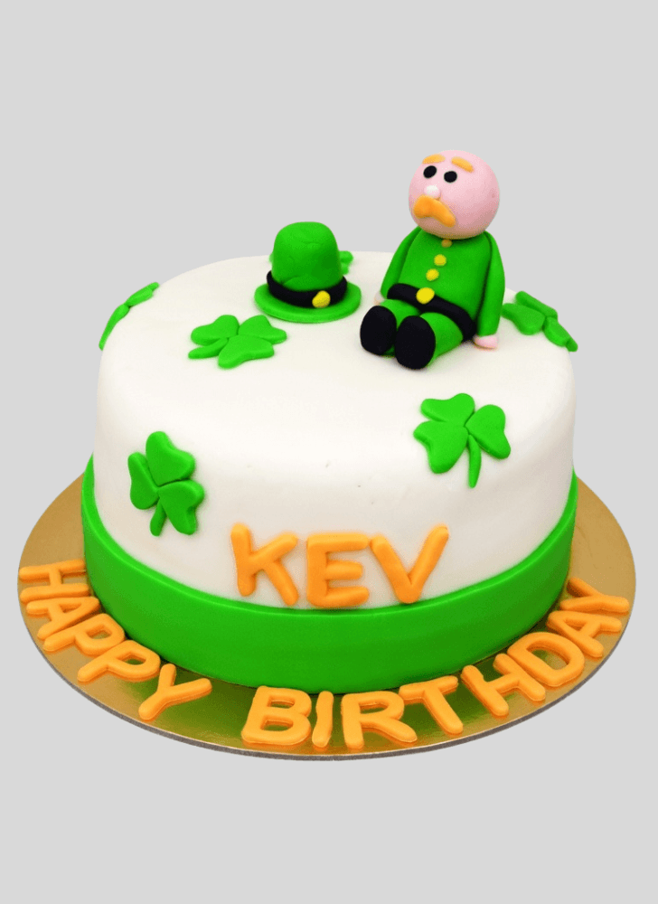 Shapely Leprechaun Cake