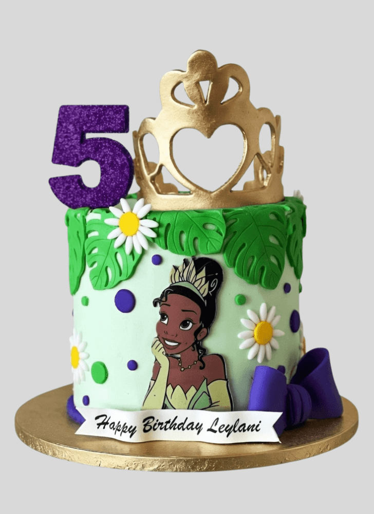 Superb Tiana Cake