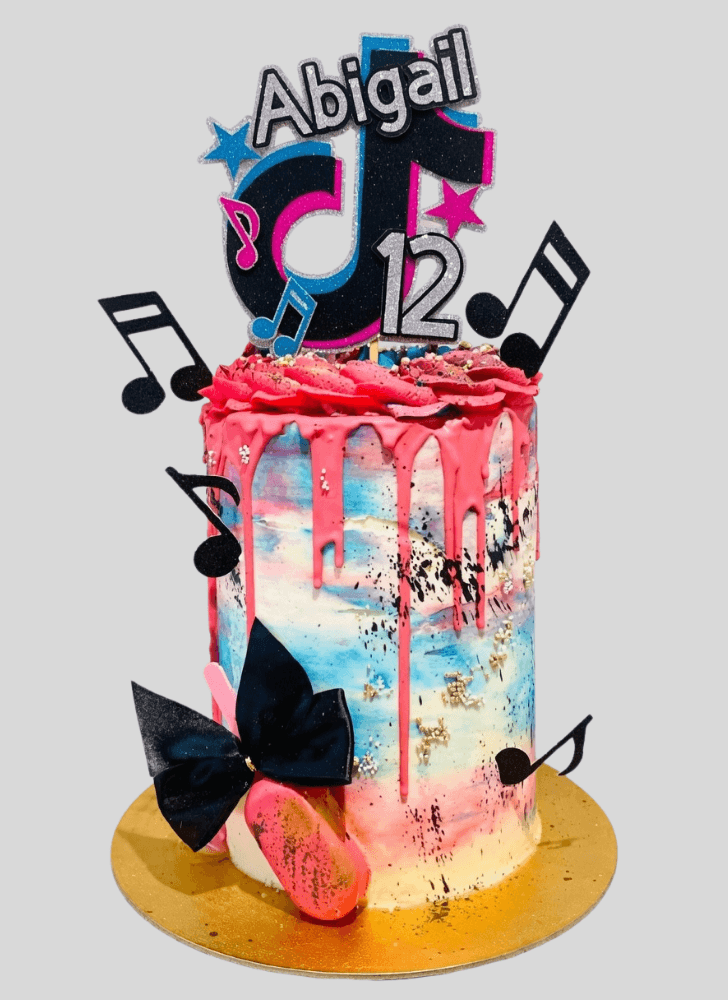 Nice Tiktok Cake