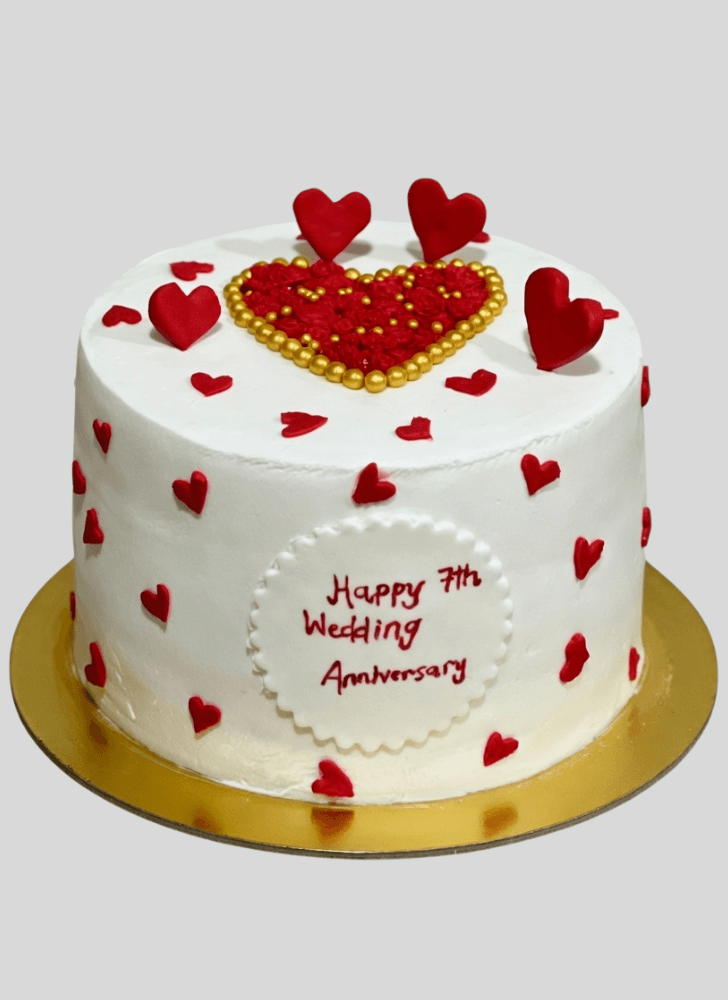 Delightful Wedding Anniversary Cake