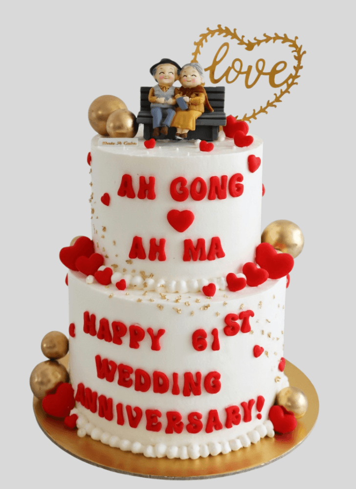 Good Looking Wedding Anniversary Cake
