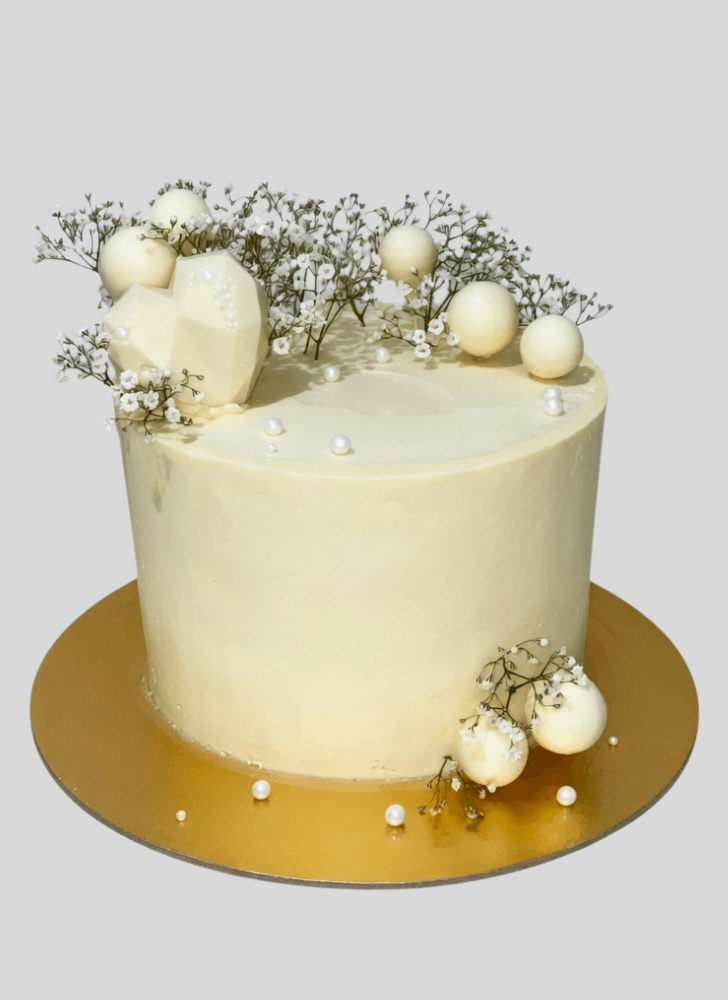 Graceful Wedding Anniversary Cake