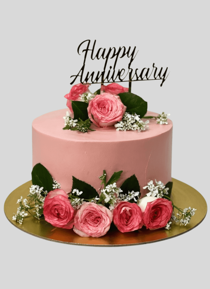 Pretty Wedding Anniversary Cake