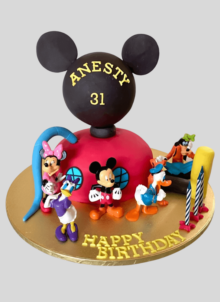 Bewitching Club House Cake