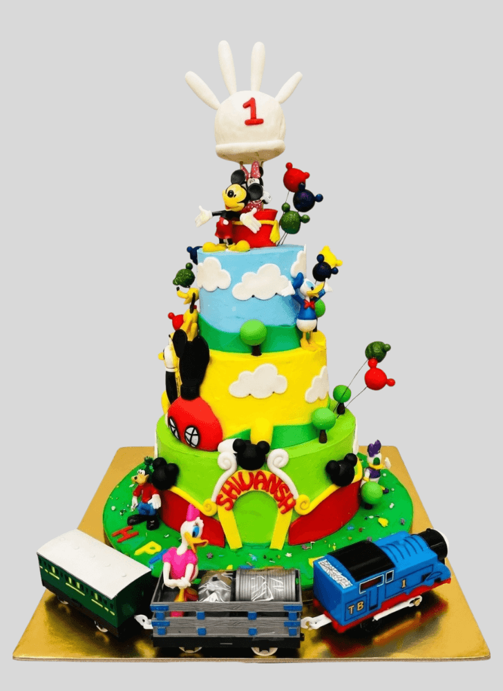 Dazzling Club House Cake