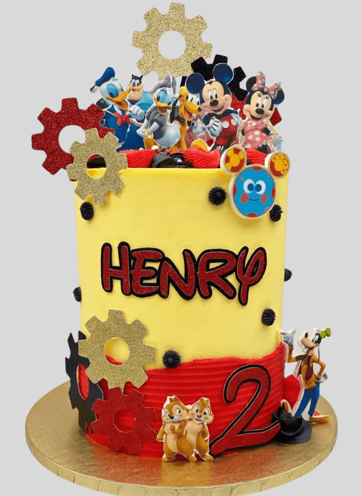 Exquisite Club House Cake