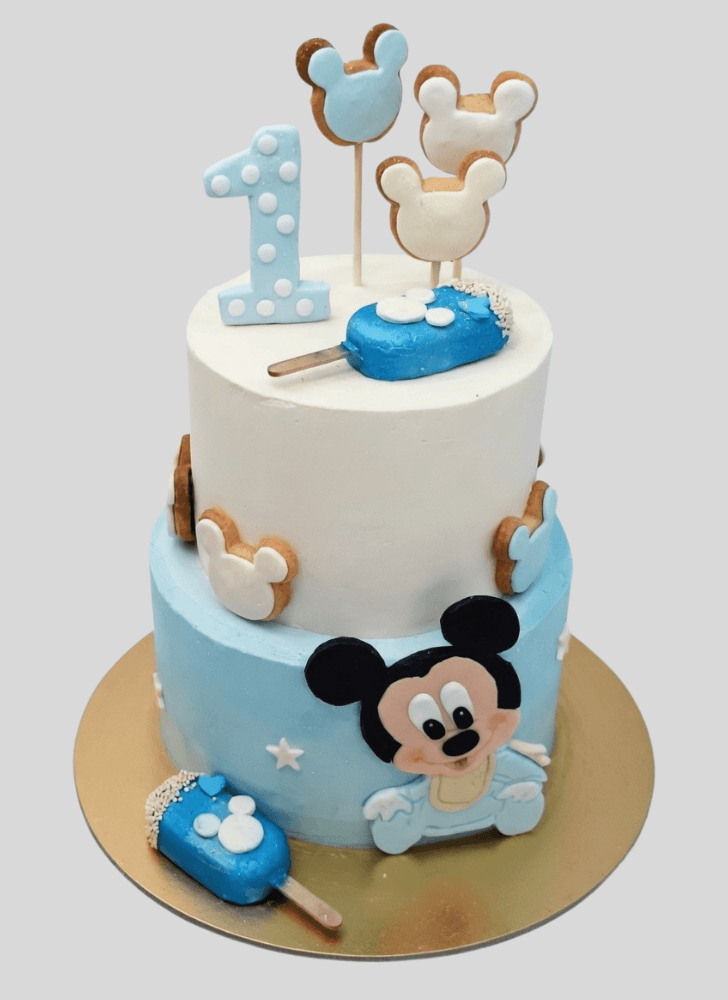 Gorgeous Club House Cake