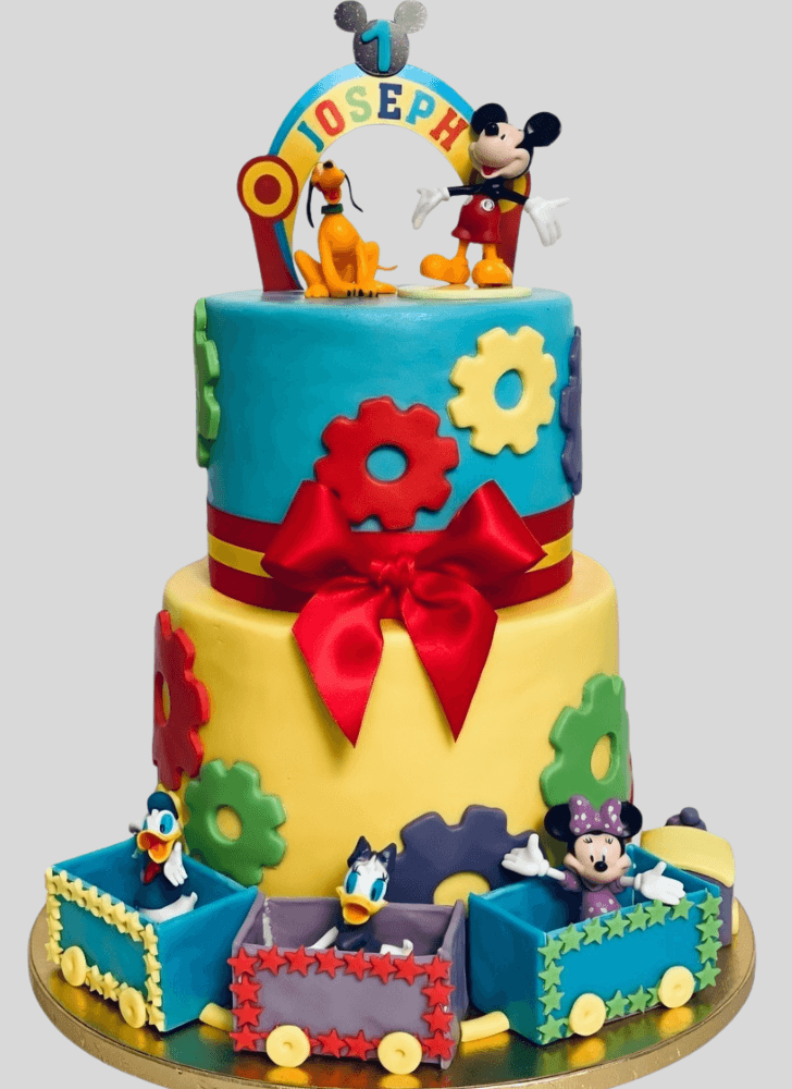 Ravishing Club House Cake