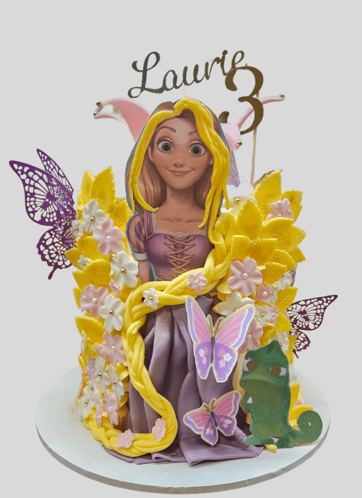 Beauteous Disney Princess Cake