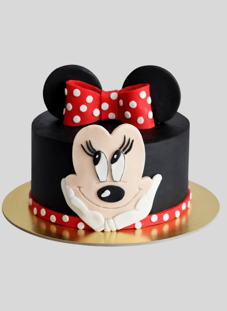Charming Mini Mouse Cake