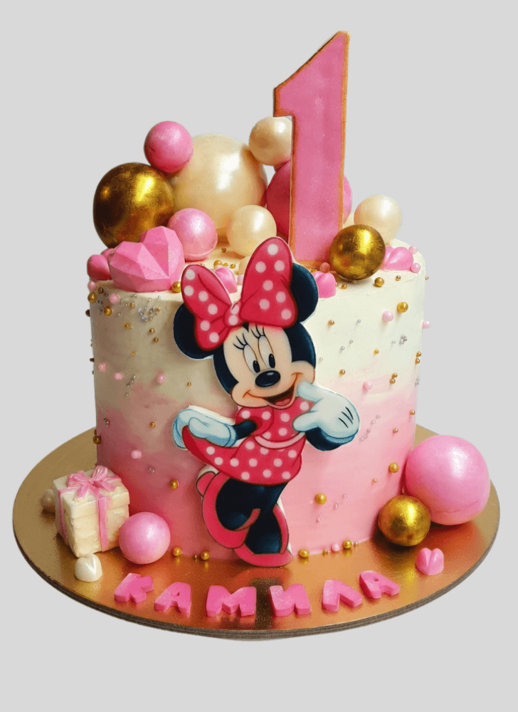 Magnificent Mini Mouse Cake