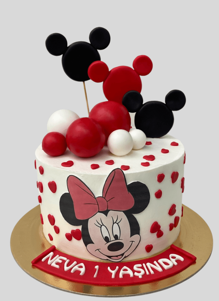 Marvelous Mini Mouse Cake