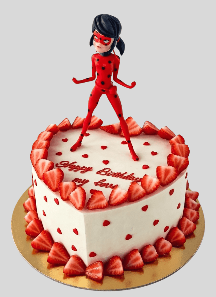 Angelic Miraculous Ladybug Cake