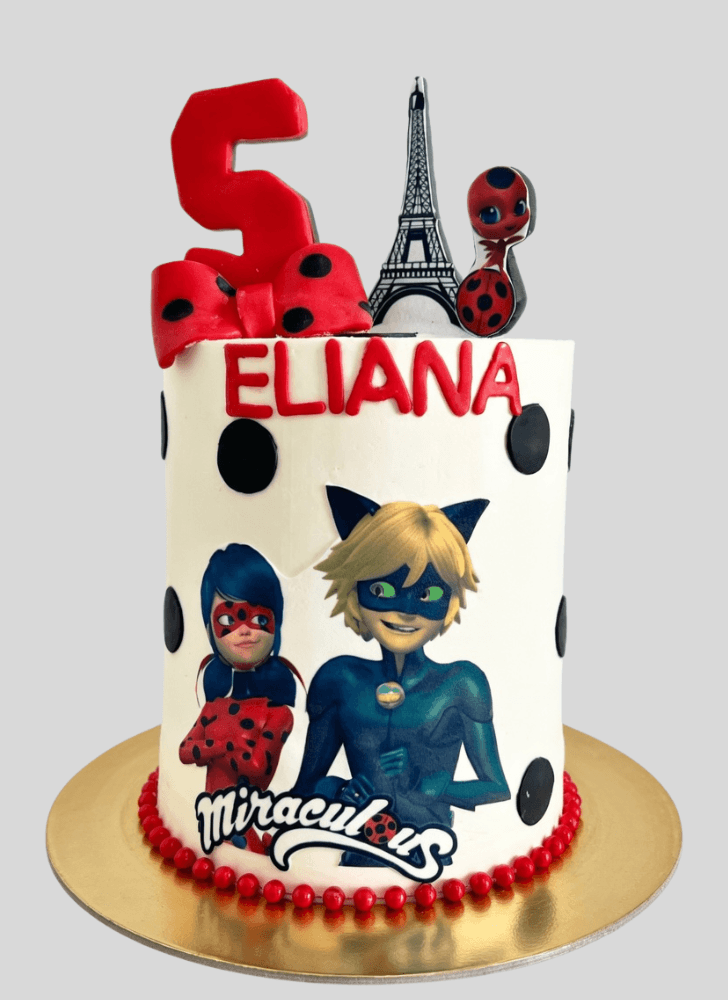 Inviting Miraculous Ladybug Cake