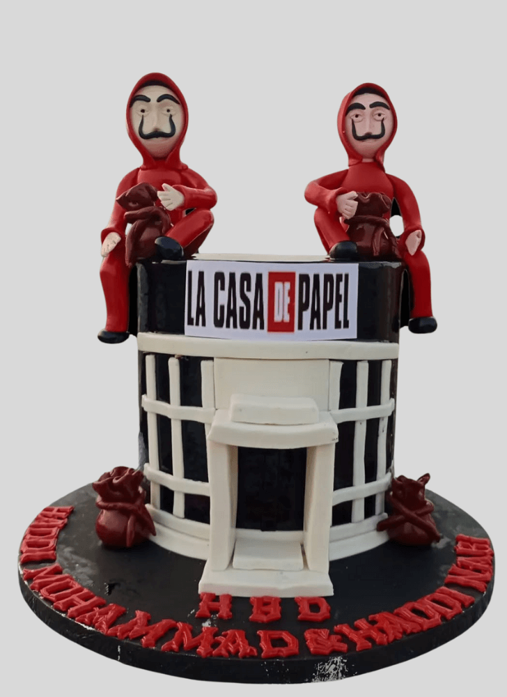 Mesmeric Money Heist Cake
