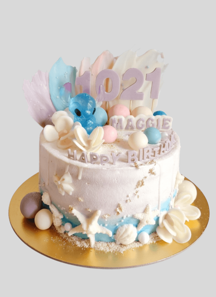 Grand Stitch Cake