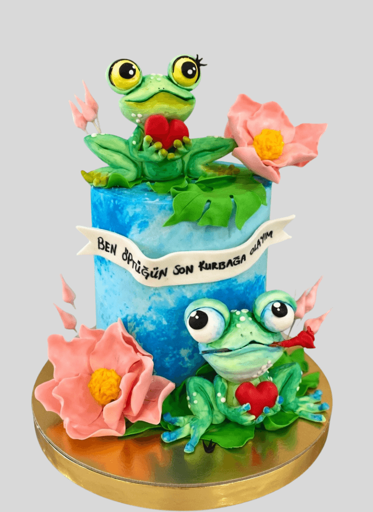 Admirable Frog Cake