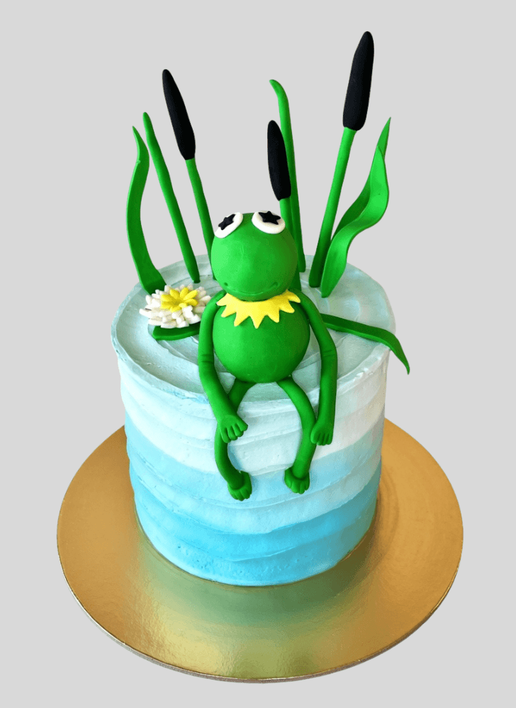 Splendid Lion King Cake
