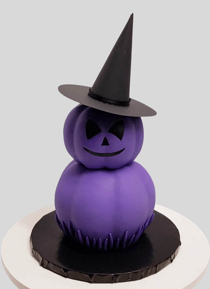 Enthralling Halloween Cake