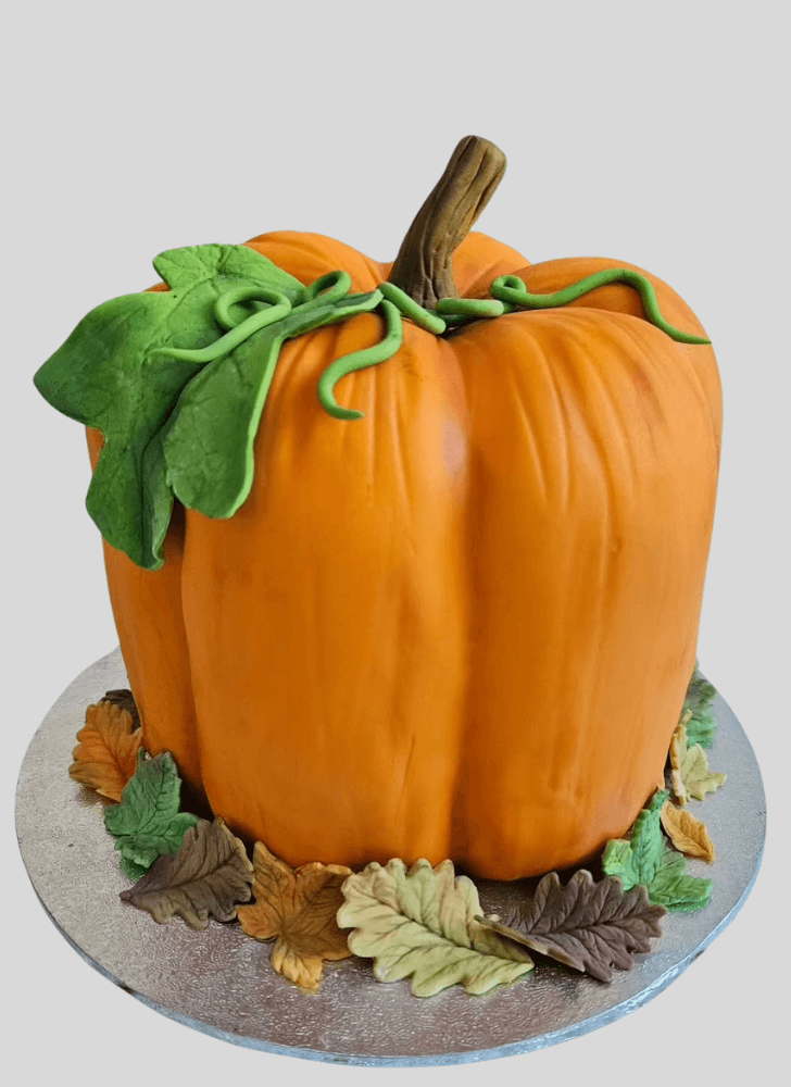 Splendid Halloween Cake