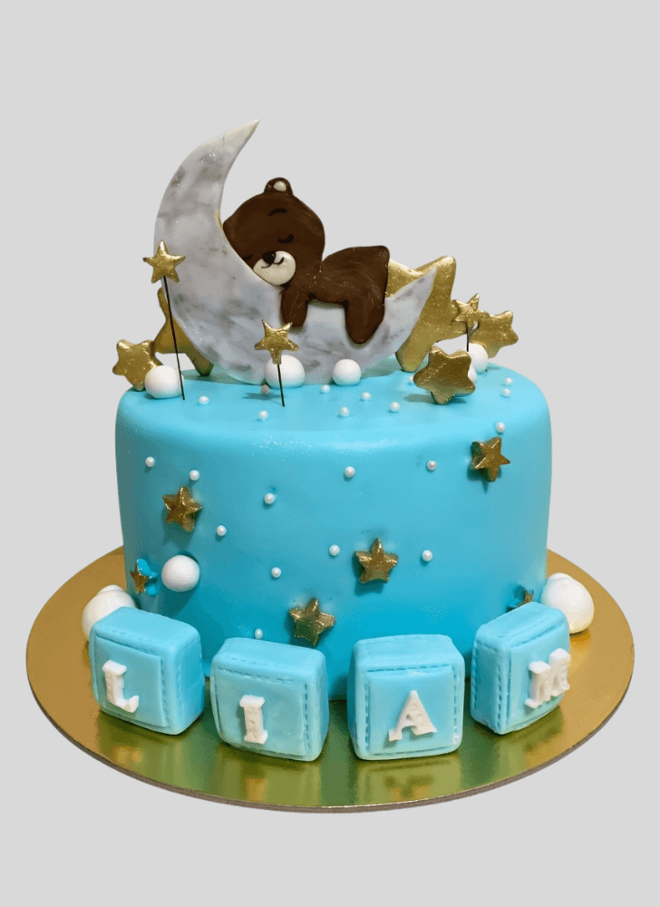 Pretty Sleepy Bear Cake