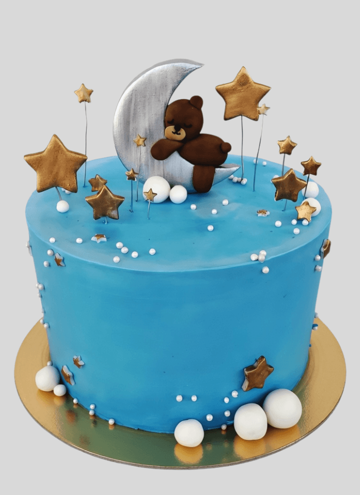 Resplendent Sleepy Bear Cake