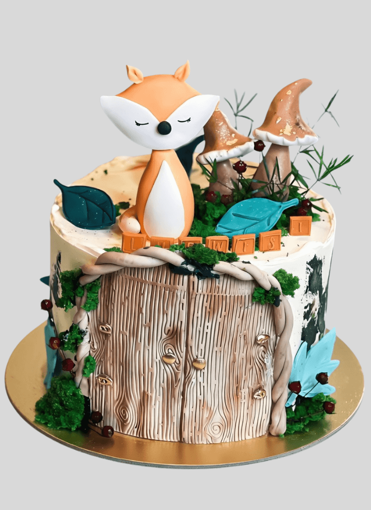 Pretty Woodland Cake