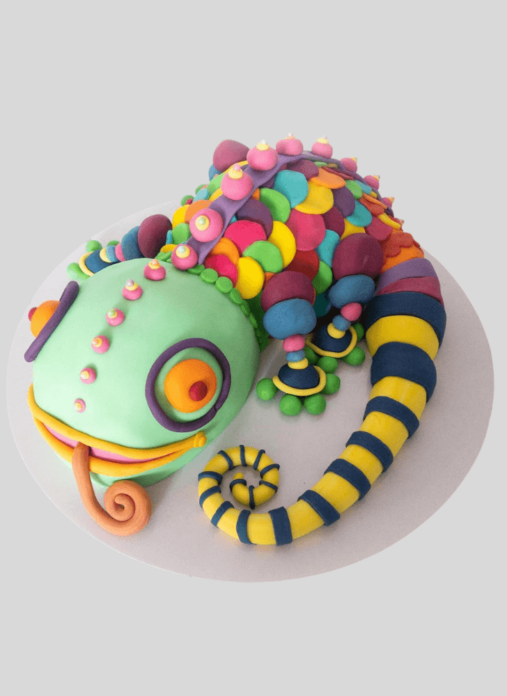 Mesmeric Chameleon Cake