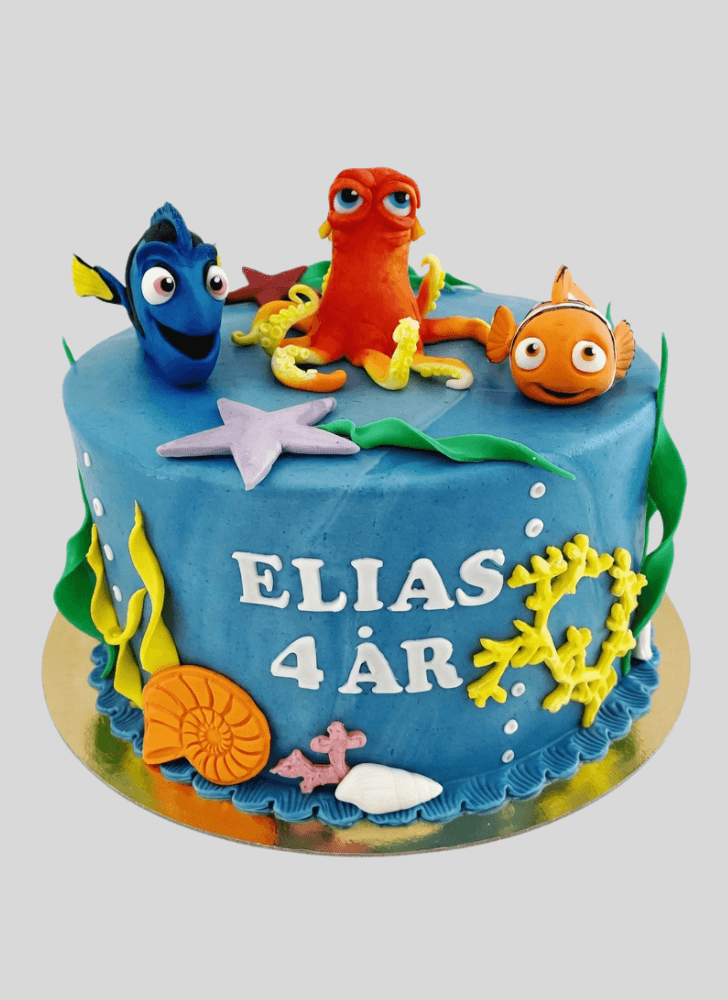 Inviting Finding Dory Cake