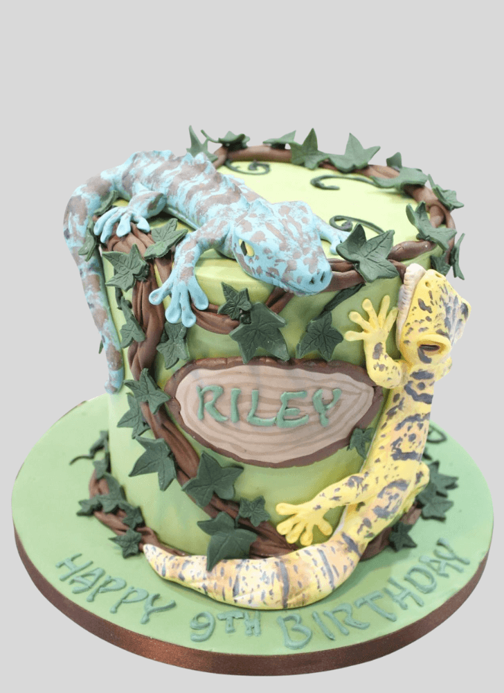 Beauteous Gecko Cake