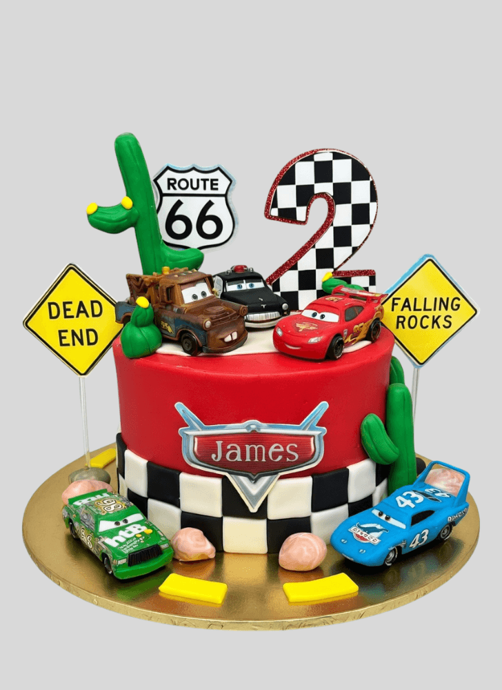 Comely Lightning Mcqueen Cake