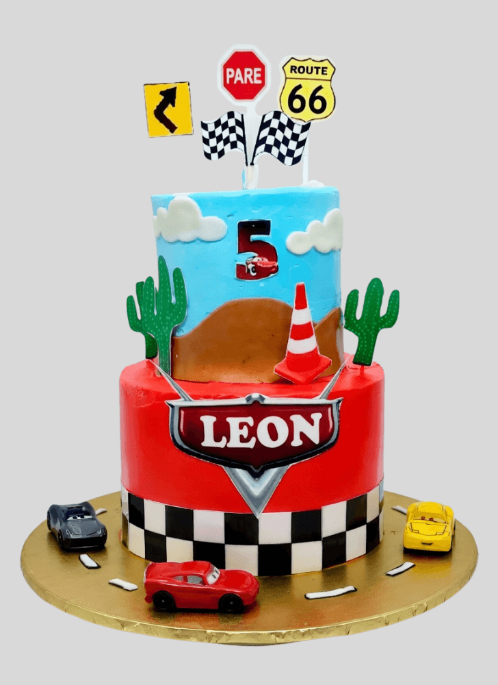 Ideal Lightning Mcqueen Cake