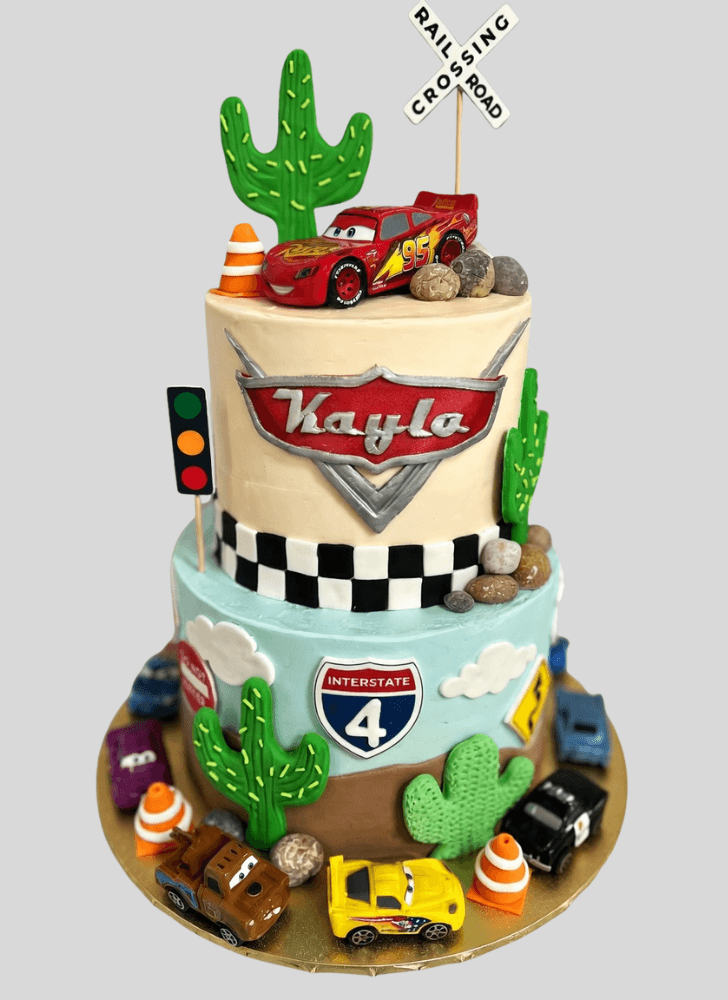 Slightly Lightning Mcqueen Cake