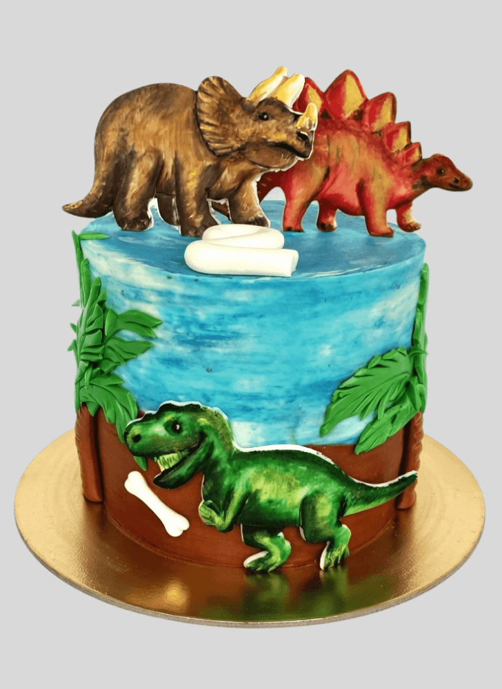 Comely Triceratops Cake