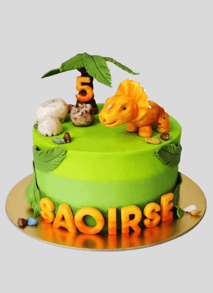 Mesmeric Triceratops Cake