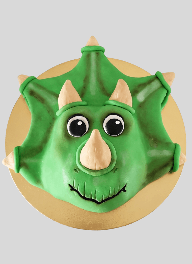 Nice Triceratops Cake