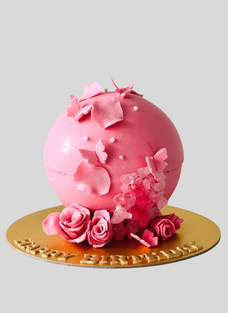 Exquisite Pinata Cake