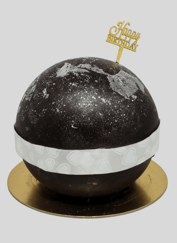 Fascinating Pinata Cake