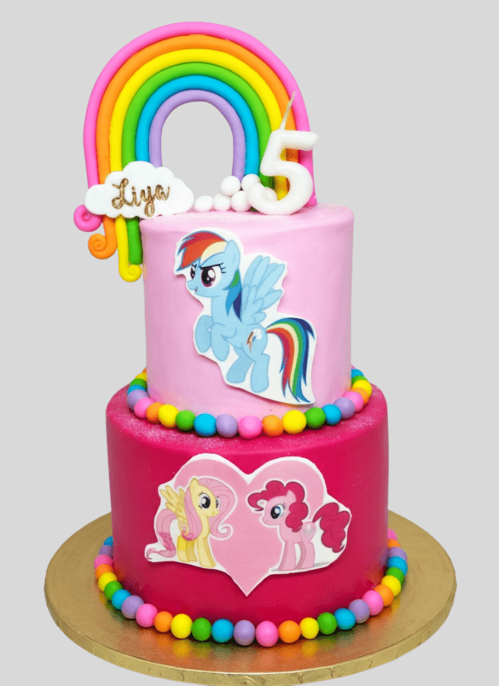 Fair Rainbow Dash Cake
