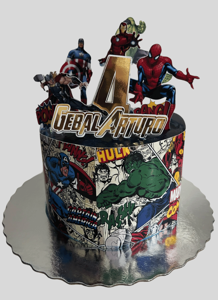 Appealing SuperHero Cake