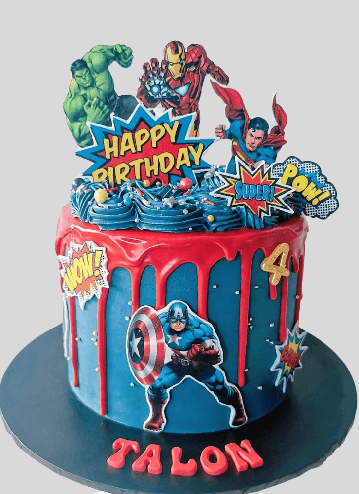 Nice SuperHero Cake