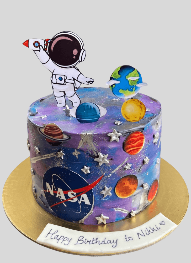 Adorable Isro Cake