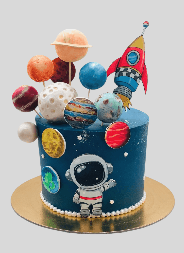 Enthralling Isro Cake