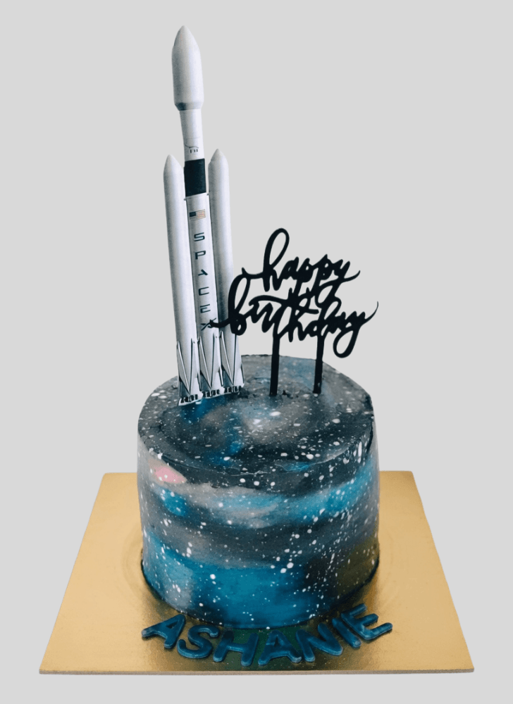 Pretty Isro Cake