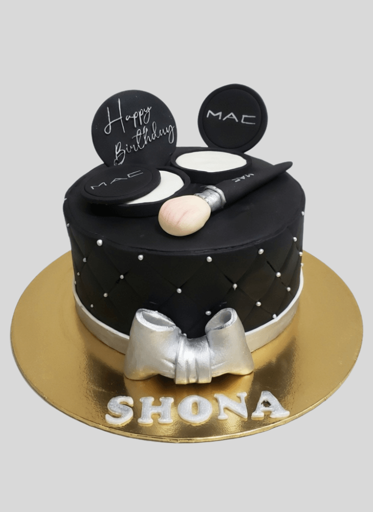 Admirable MAC Makeup Cake Design