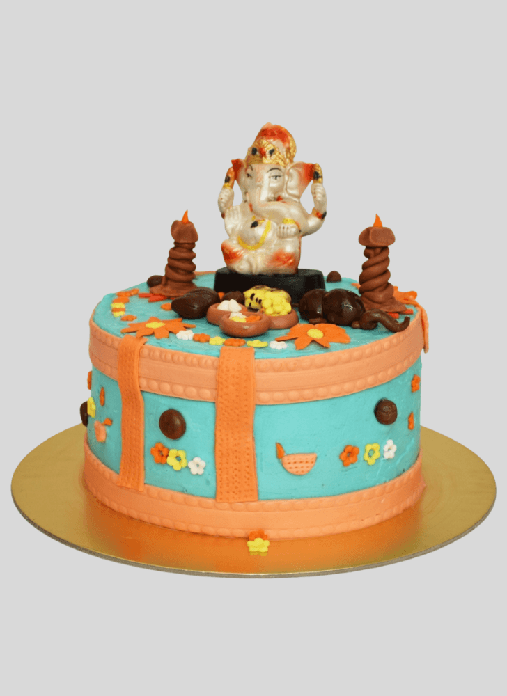 Classy Ganesh Cake