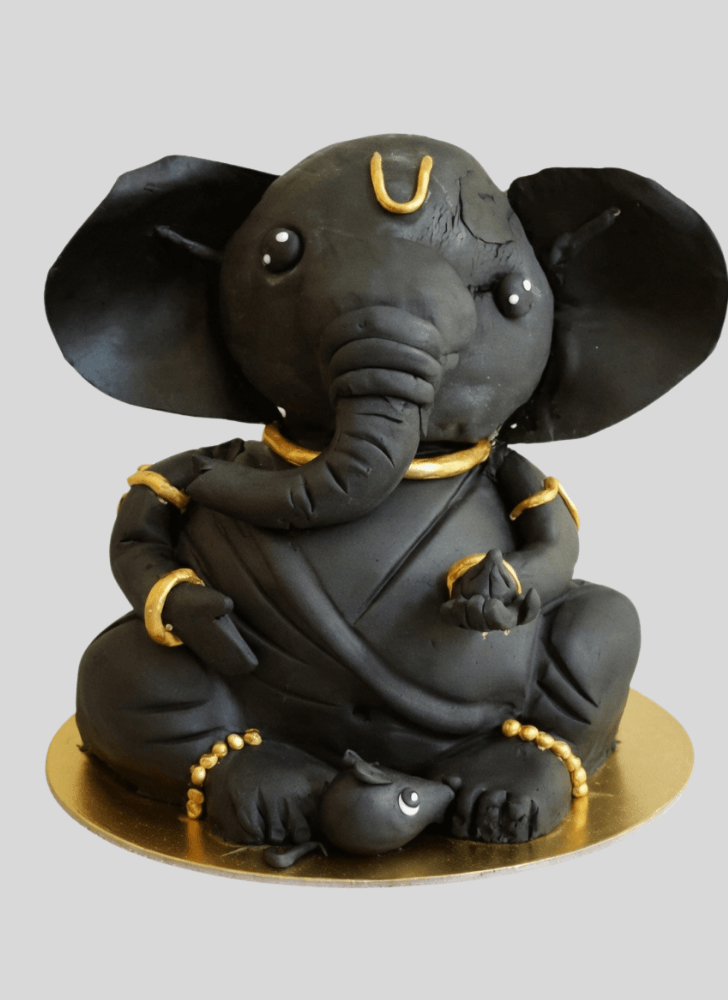 Enticing Ganesh Cake