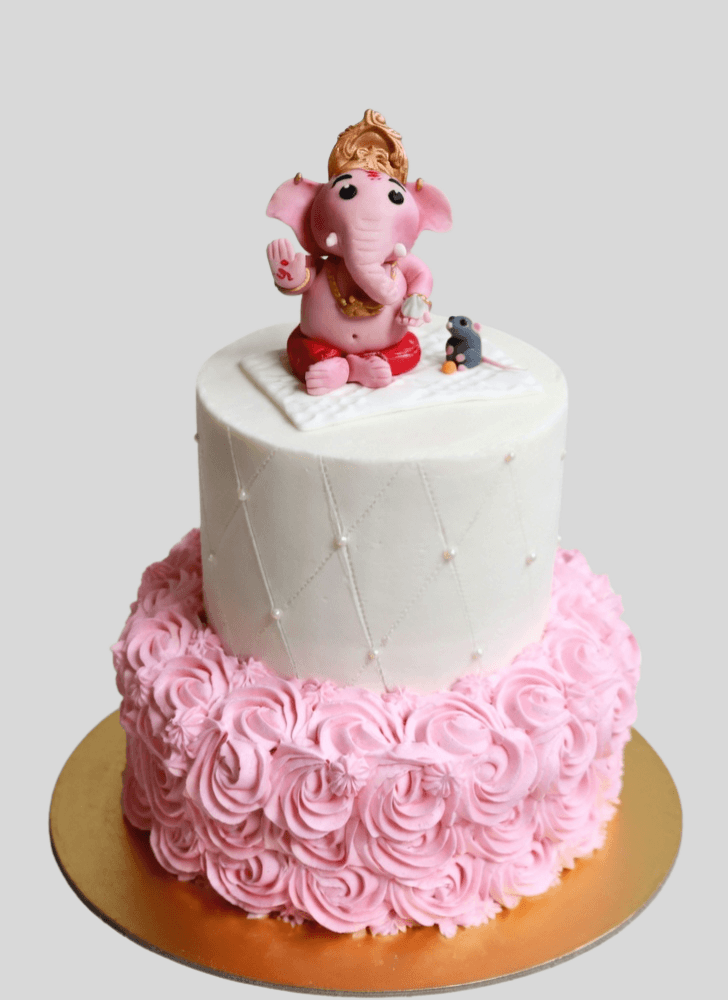 Nice Ganesh Cake